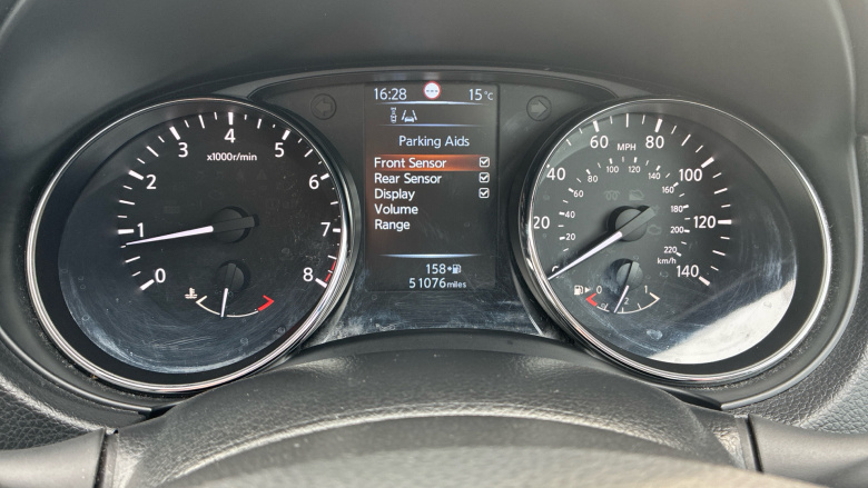 Nissan Qashqai 1.2 DiG-T N-Connecta 5dr Petrol Hatchback
